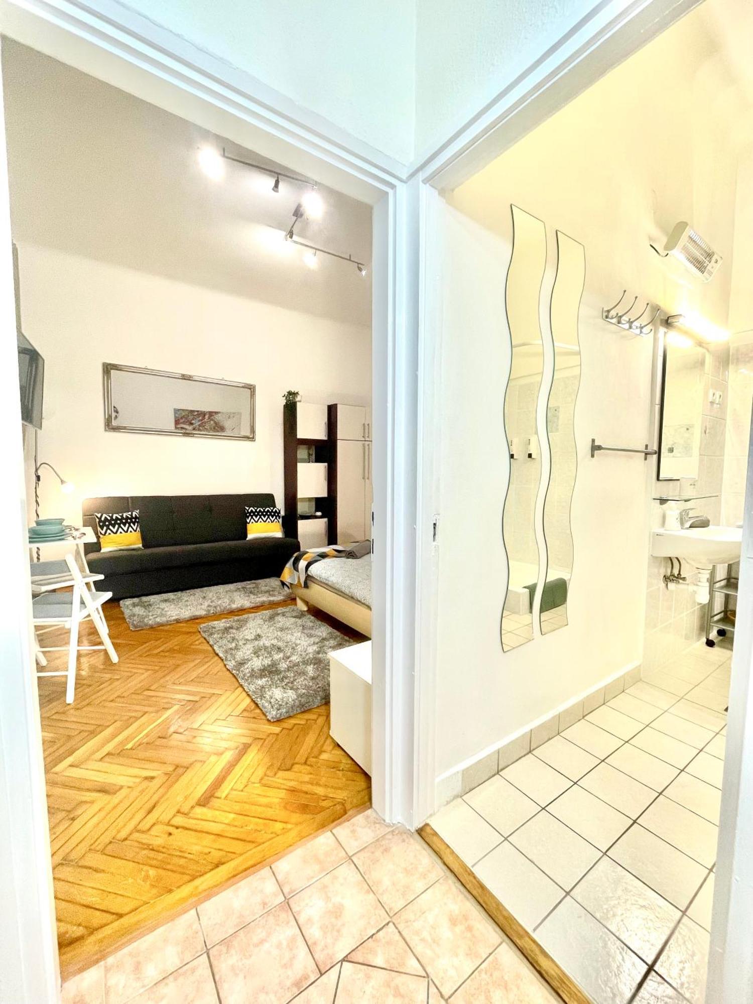 Small Cosy Apartment Near The Famous Westend City Center Budapeszt Zewnętrze zdjęcie