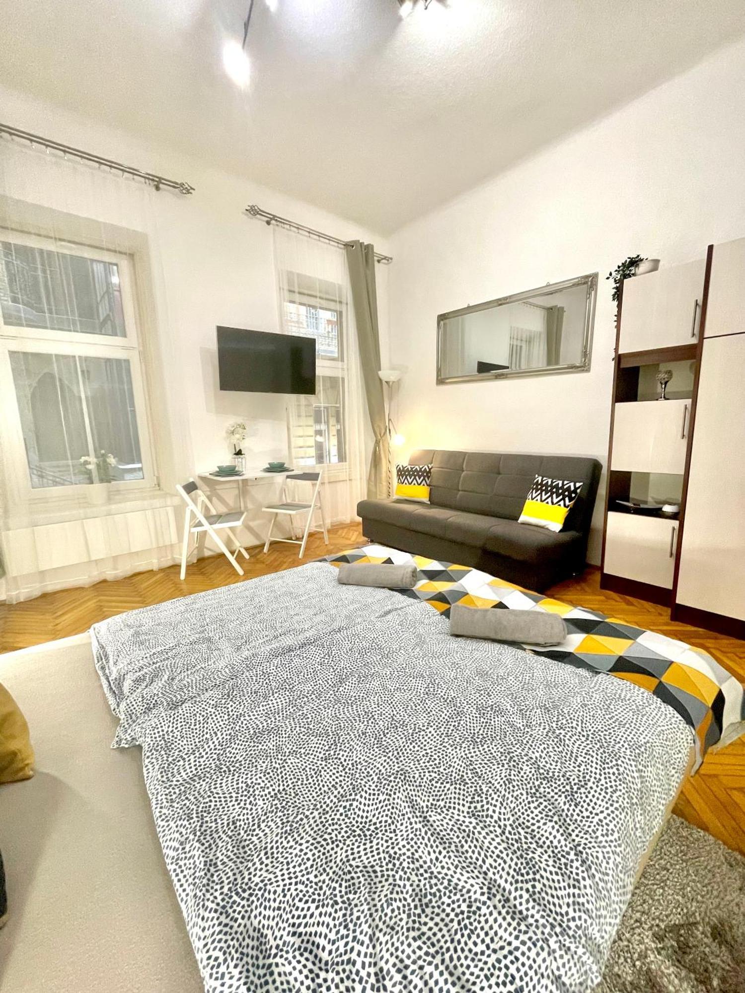 Small Cosy Apartment Near The Famous Westend City Center Budapeszt Zewnętrze zdjęcie
